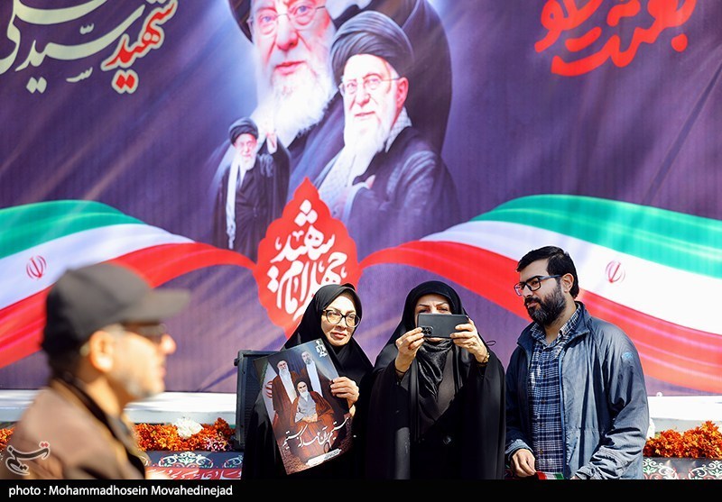 مراسم عزاداری چهلمین روز شهادت رهبر انقلاب در تهران - 1