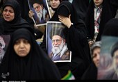 سوگواری بانوان یزدی در اربعین رهبر شهید انقلاب