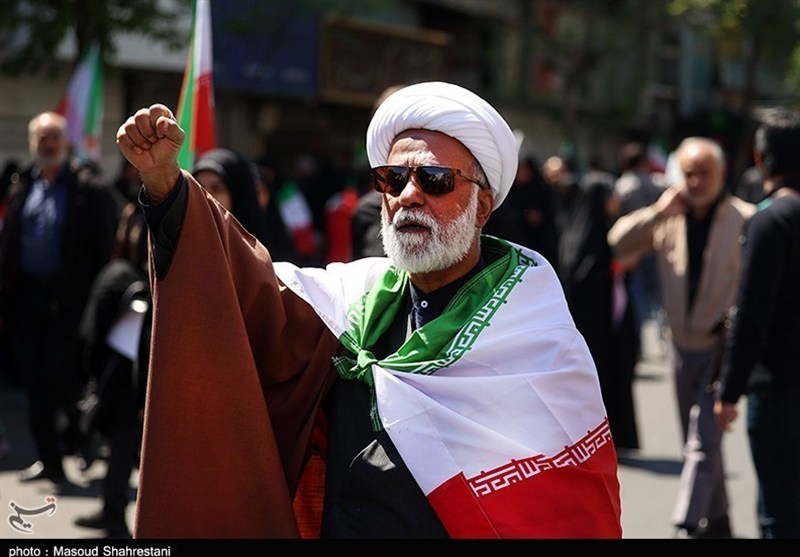 امر ملی و امر دینی در اندیشه آیت‌الله خامنه‌ای