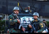 امروز در مراسم عزاداری چهلمین روز شهادت رهبر انقلاب در تهران طیف های مختلفی از مردم عزادار و پیروان راه امام شهیدشان حضور داشتند