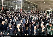 حضور پرشور نمازگزاران اراکی در مراسم اربعین شهادت حضرت امام خامنه ای (ره)