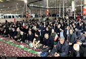 حضور پرشور نمازگزاران اراکی در مراسم اربعین شهادت حضرت امام خامنه ای (ره)