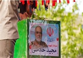 تشییع باشکوه پیکر شهید خادمی در زادگاهش‌/مردم سنگ تمام گذاشتند+فیلم