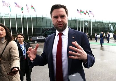 الوفد الأمريكي المفاوض في إسلام آباد يضم 300 شخصاً