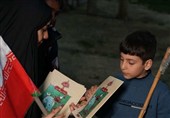 اهدای بسته فرهنگی کانون پرورش فکری به کودکان آسیب‌دیده از جنگ