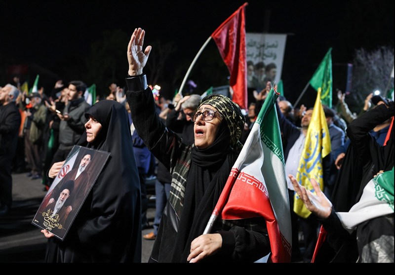 حضور یکپارچه هنرمندان یزد در کنار میدان داران امیرچخماق