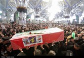 آئین وداع با پیکر پنج  شهید جنگ رمضان در حرم مطهر رضوی