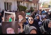 اجتماع کادر بهداشت و درمان لرستان در محکومیت جنایات آمریکا و اسرائیل