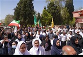 اجتماع کادر بهداشت و درمان لرستان در محکومیت جنایات آمریکا و اسرائیل