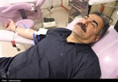 نذر خون مردم اردبیل در سوگ «قائد امت» و روزهای سخت جنگ