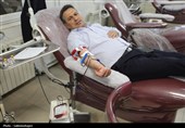 نذر خون مردم اردبیل در سوگ «قائد امت» و روزهای سخت جنگ