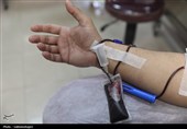 نذر خون مردم اردبیل در سوگ «قائد امت» و روزهای سخت جنگ