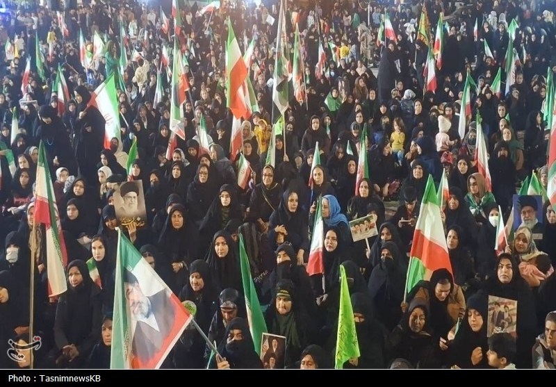 بیعت باشکوه دهدشتی‌ها با رهبر انقلاب در چهل‌و‌چهارمین حماسه خیابان
