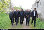 تقدیر استاندار اردبیل از صبر خانواده شهدای جنگ رمضان گرمی