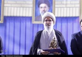 اجتماع بوشهری‌ها در موج 46 و معرفی چهره برتر هنر انقلاب اسلامی استان