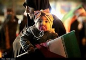 یک میدان، یک نصف‌جهان