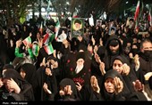 یک میدان، یک نصف‌جهان