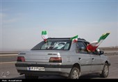 رژه خودرویی کاشانی‌ها به مجتمع احمدی‌روشن/تاکید بر احقاق حق هسته‌ای