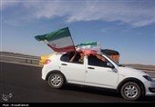 رژه خودرویی کاشانی‌ها به مجتمع احمدی‌روشن/تاکید بر احقاق حق هسته‌ای