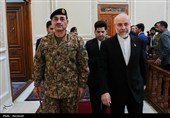 دیدار فرمانده ارتش پاکستان با محمدباقر قالیباف