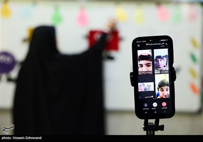 کلاس‌های آنلاین دروس مدرسه