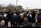 ‌بازگشت فاتح اقیانوس‌ها به زادگاه؛ استقبال حماسی عجب‌شیری‌ها از استوار علی فخری جانباز ناوشکن دنا
