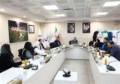 برگزاری نشست کارگروه طراحی لباس کاروان ایران در بازی‌های پاراآسیایی