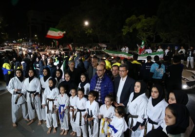 حضور علی‌نژاد در موکب اداره کل ورزش و جوانان خراسان رضوی