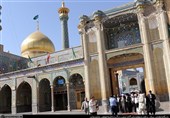 تصاویر حضور شهید امام خامنه‌ای در حرم حضرت معصومه(س)