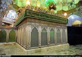 تصاویر حضور شهید امام خامنه‌ای در حرم حضرت معصومه(س)