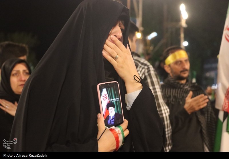 موج چهل و نهم حماسه خیابان و مردمی که همچنان در میدان هستند