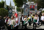 آیین افتتاحیه دهه کرامت در گلستان شهدای اصفهان