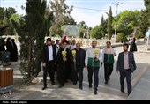 آیین افتتاحیه دهه کرامت در گلستان شهدای اصفهان