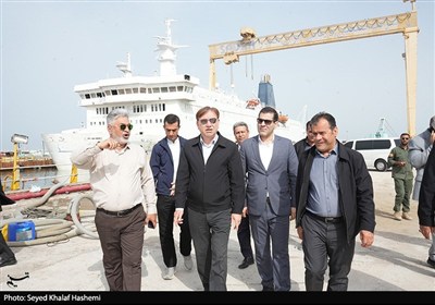 در تجاوز دشمن آمریکایی صهیونی، صنایع دریایی بوشهر چندین بار بمباران شد