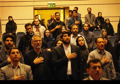 تجلیل از برگزیدگان هنر انقلاب اسلامی لرستان