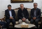 استاندار اردبیل از خانواده دو شهید امنیت در مشگین شهر دلجویی کرد