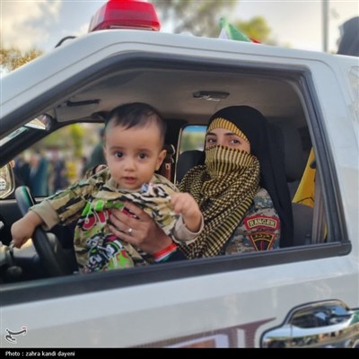 اجتماع دختران جان بر کف ایران در سرزمین آفتاب