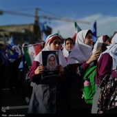اجتماع دختران جان بر کف ایران در سرزمین آفتاب