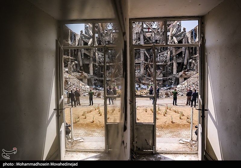 بازدید سفرا از مناطق آسیب دیده در تهران