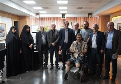 حسین در یک روز هم دست و پایش را از دست داد، هم پدر شد