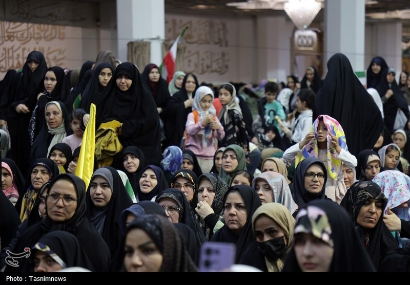 عهد دختران قمی با فرشتگان شهید میناب