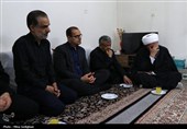 دیدار معاون فرهنگی بنیاد شهید کشور با خانواده‌های شهدای جنگ رمضان البرز