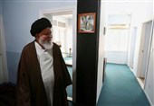 بازدید آیت‌الله علم‌الهدی از منزل رهبر شهید انقلاب در مشهد