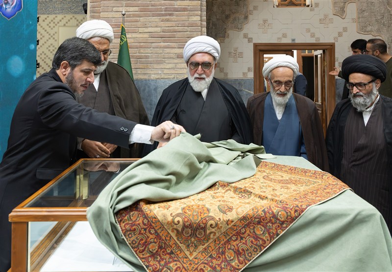 مشهد مقدس , اخبار مشهد , خراسان رضوی , اخبار استان خراسان رضوی , آستان قدس رضوی , حرم امام رضا(ع) , رهبر انقلاب , شهید امام خامنه ای (ره) , آیت‌الله سید علی خامنه‌ای , تفسیر قرآن , 