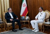 دیدار جانشین فرمانده نیروی دریایی ارتش با عراقچی