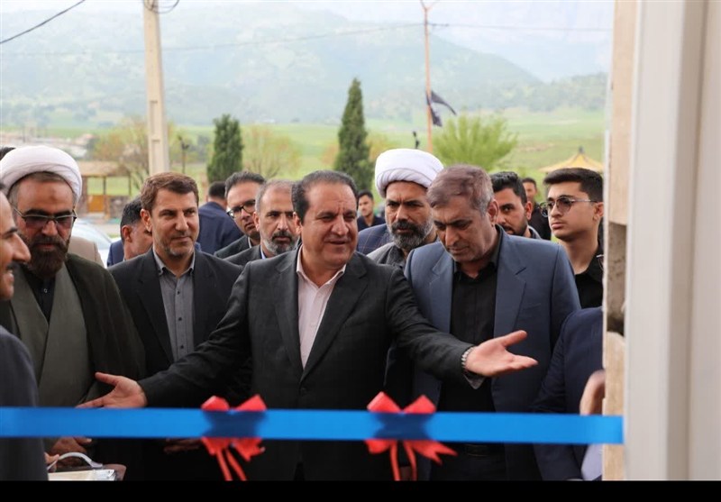 افتتاح ساختمان بنیاد مسکن بدره و بهره‌برداری از 3100 واحد مسکونی ایلام