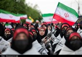 رزمایش بزرگ دختران جان‌فدای ایران در قم 