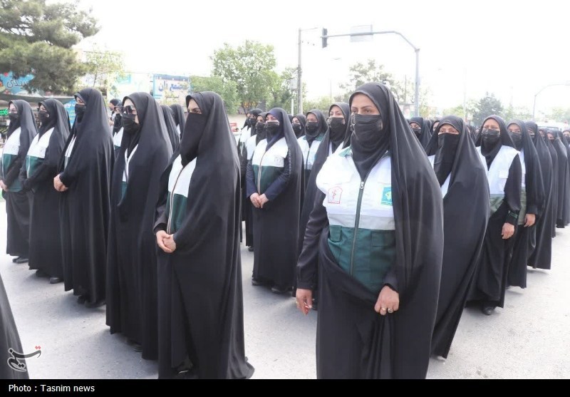 مشهد مقدس , اخبار مشهد , بسیج سازندگی , بسیج دانشجویی , بسیج اساتید , بسیج هنرمندان , خراسان رضوی , رژه , سپاه پاسداران انقلاب اسلامی , جنگ آمریکا و رژیم صهیونیستی علیه ایران , زنان , 