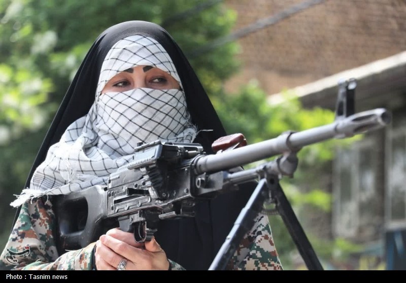 مشهد مقدس , اخبار مشهد , بسیج سازندگی , بسیج دانشجویی , بسیج اساتید , بسیج هنرمندان , خراسان رضوی , رژه , سپاه پاسداران انقلاب اسلامی , جنگ آمریکا و رژیم صهیونیستی علیه ایران , زنان , 