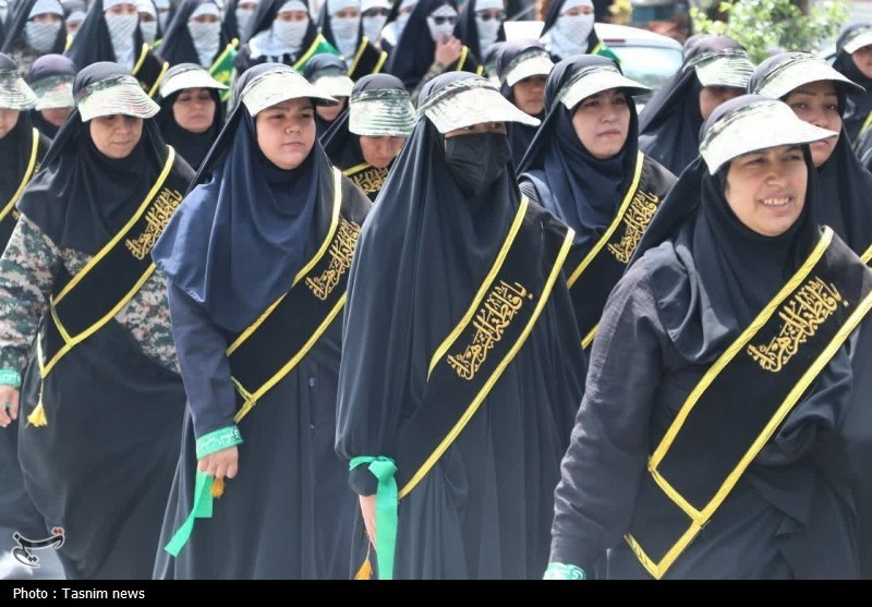 مشهد مقدس , اخبار مشهد , بسیج سازندگی , بسیج دانشجویی , بسیج اساتید , بسیج هنرمندان , خراسان رضوی , رژه , سپاه پاسداران انقلاب اسلامی , جنگ آمریکا و رژیم صهیونیستی علیه ایران , زنان , 